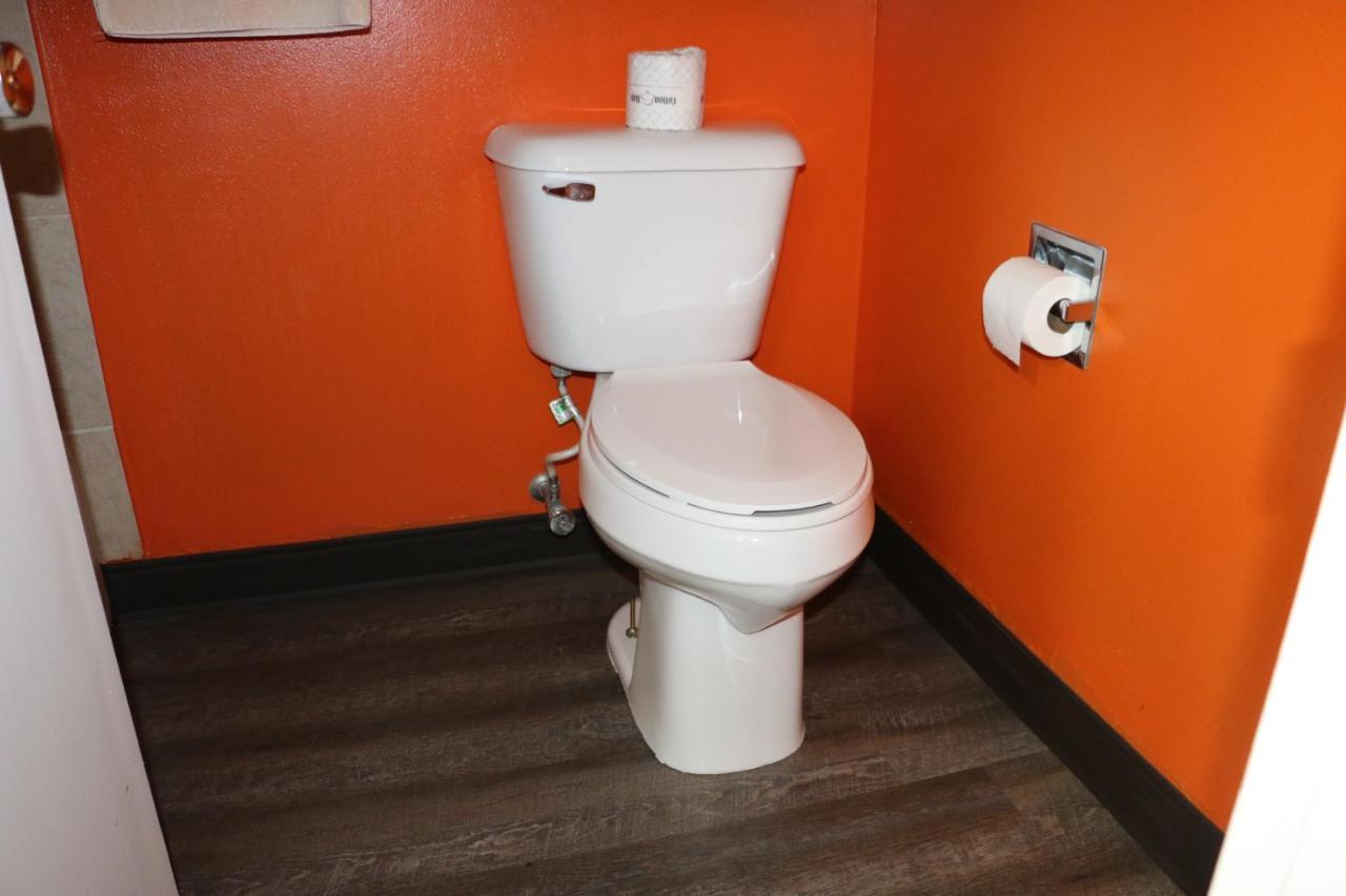 Amber Inn Le Mars Luaran gambar