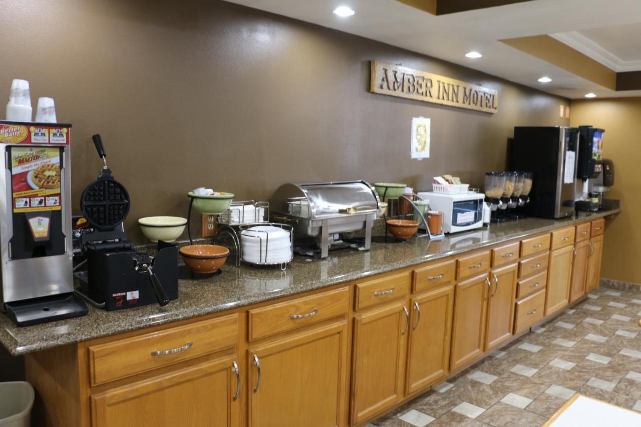 Amber Inn Le Mars Luaran gambar